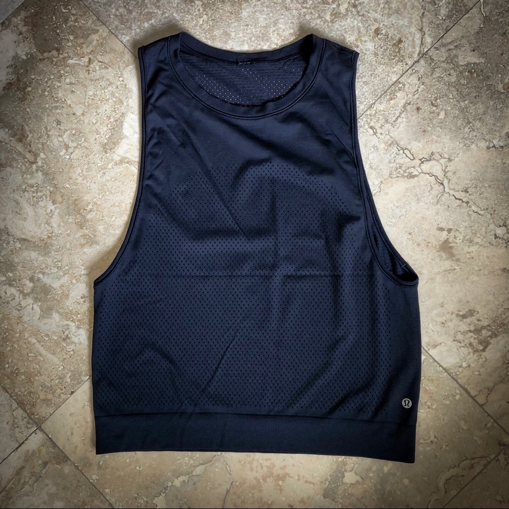 Lululemon blue mesh tank